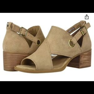 Koolaburra by Ugg Kaiah sandals
